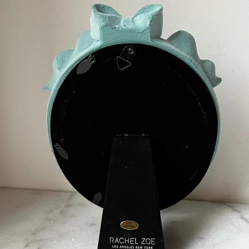 Rachel Zoe Teal Oval Photo Frame velvet for 5”x7” photo